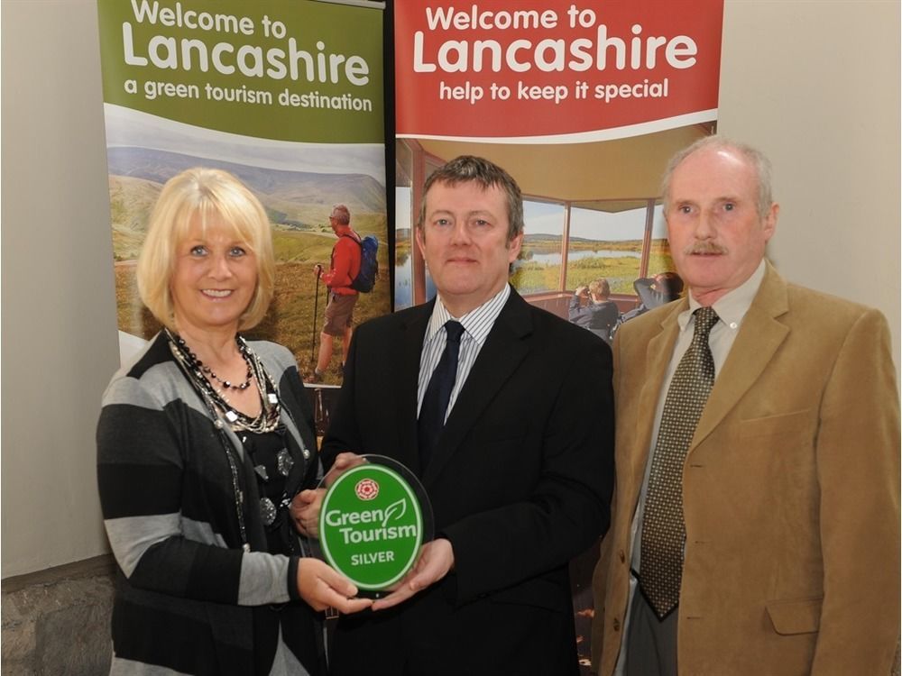 Martin Lane Farm Holiday Cottages Burscough ภายนอก รูปภาพ