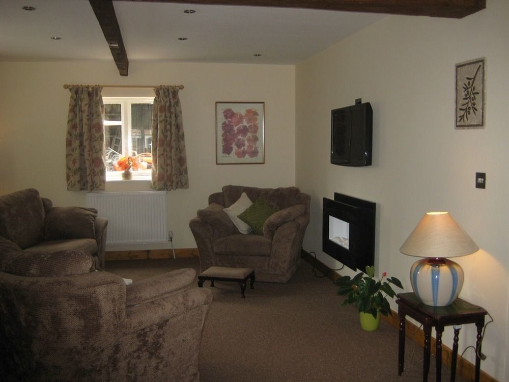 Martin Lane Farm Holiday Cottages Burscough ภายนอก รูปภาพ