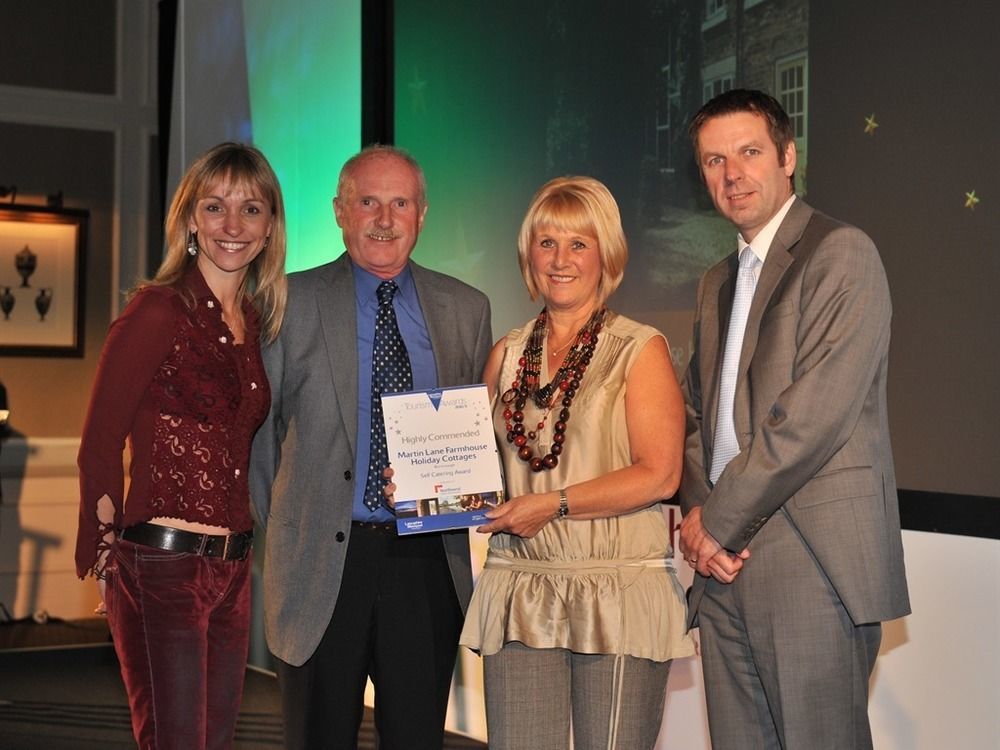 Martin Lane Farm Holiday Cottages Burscough ภายนอก รูปภาพ